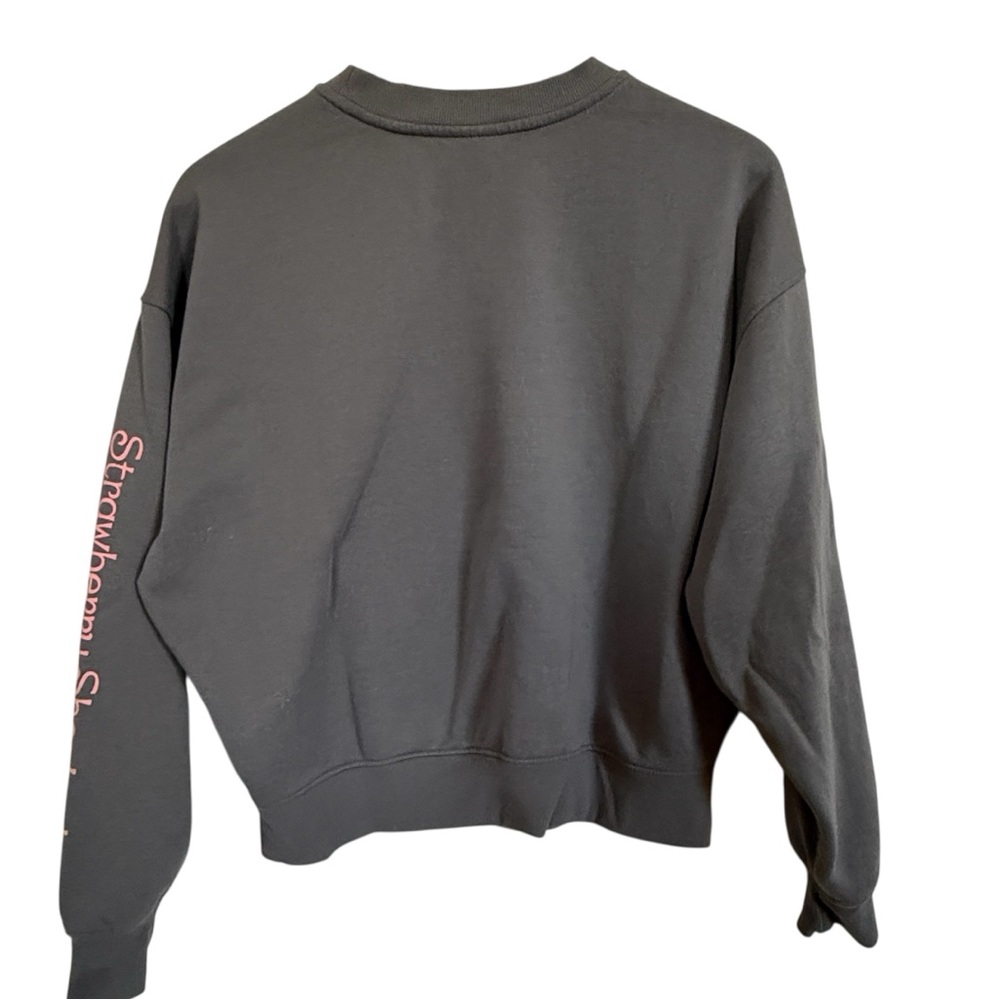 Strawberry Shortcake Sweatshirt with Bows – Retro Graphic Pullover – Size XS - Picture 4 of 12